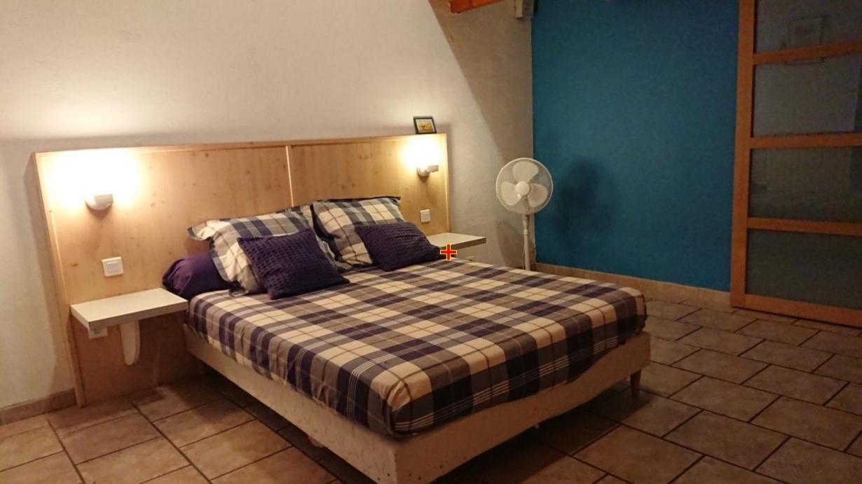 Chambres D'Hotes- Le Pre Aux Anes Albon Exterior photo